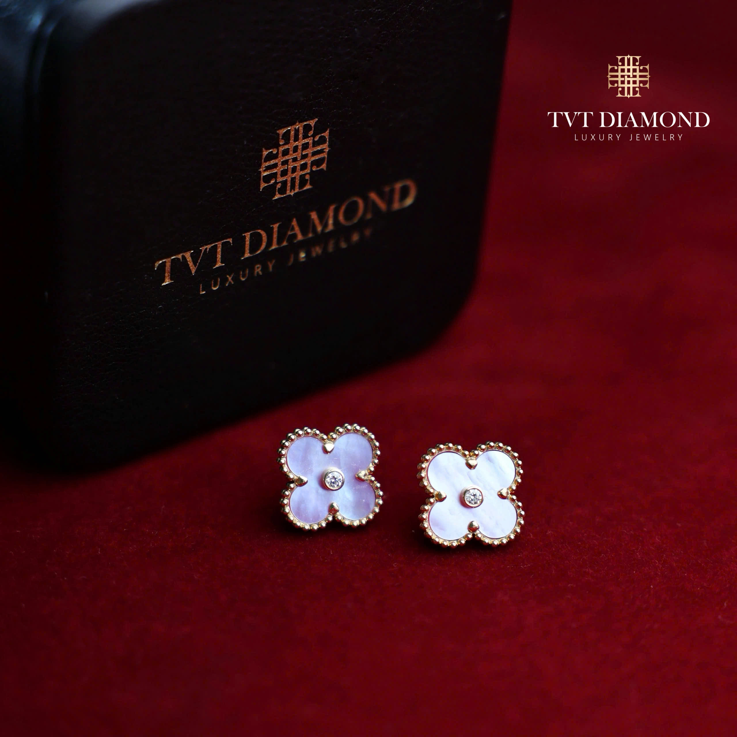 Bộ Van Cleef  trắng 2