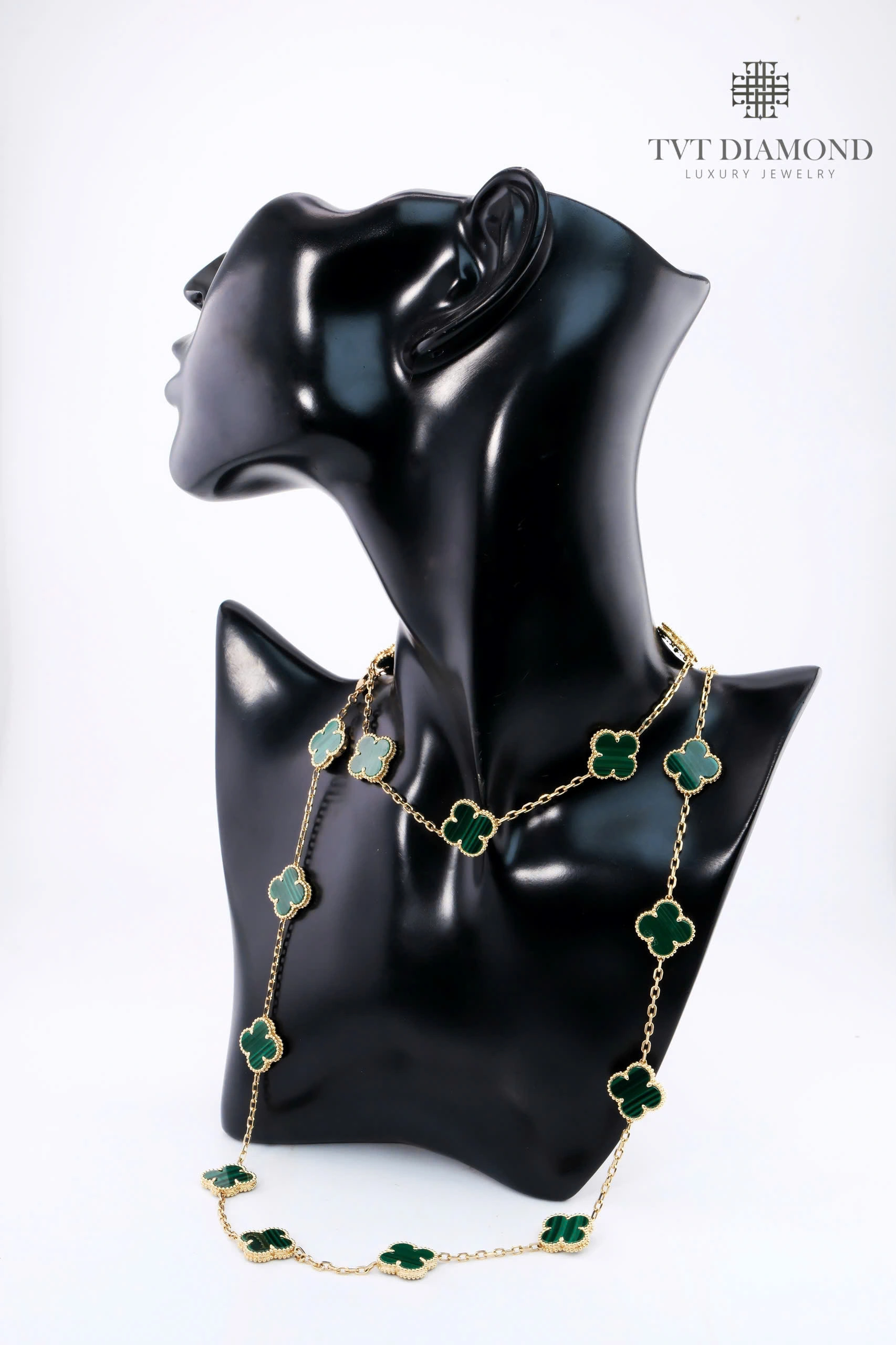 Dây chuyển Van Cleef màu xanh lục 4